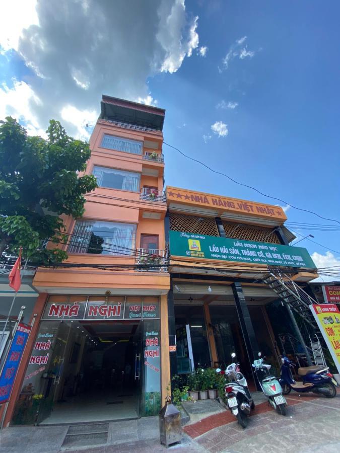 Nha Nghi Viet Nhat Meo Vac ภายนอก รูปภาพ